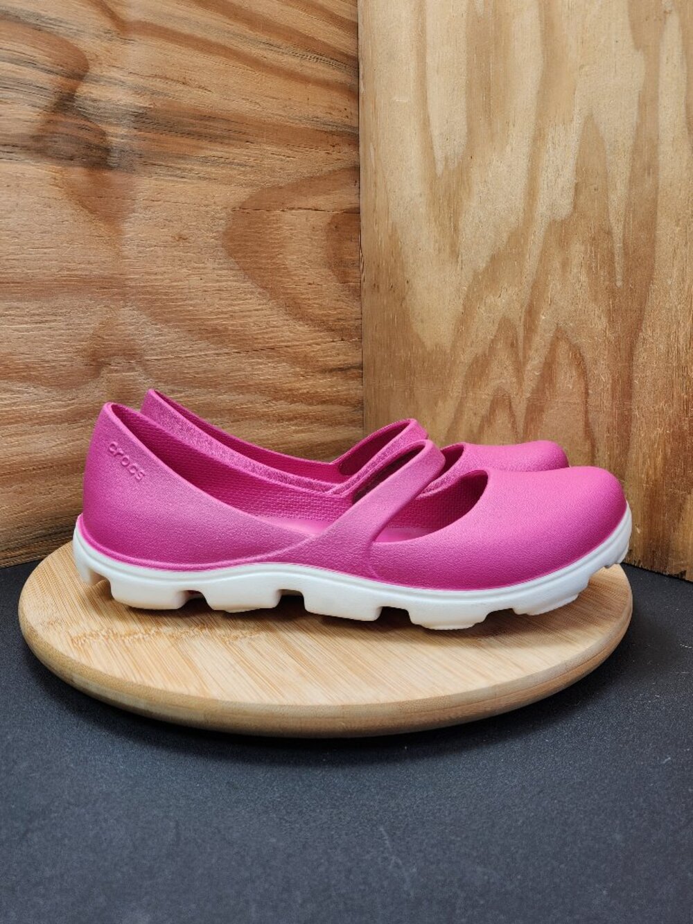 Crocs Duet Sport Womens Pink Mary Jane Shoes Size 11